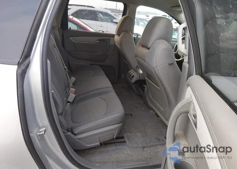 2013 Chevrolet Traverse Ls z USA, uszkodzony, nr VIN 1GNKVFED3DJ124845